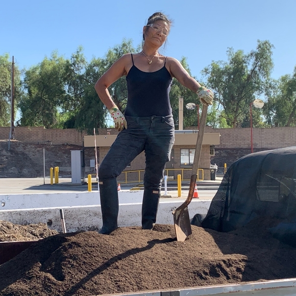 Meet your Posher, Jayne - Picture 7 of 8